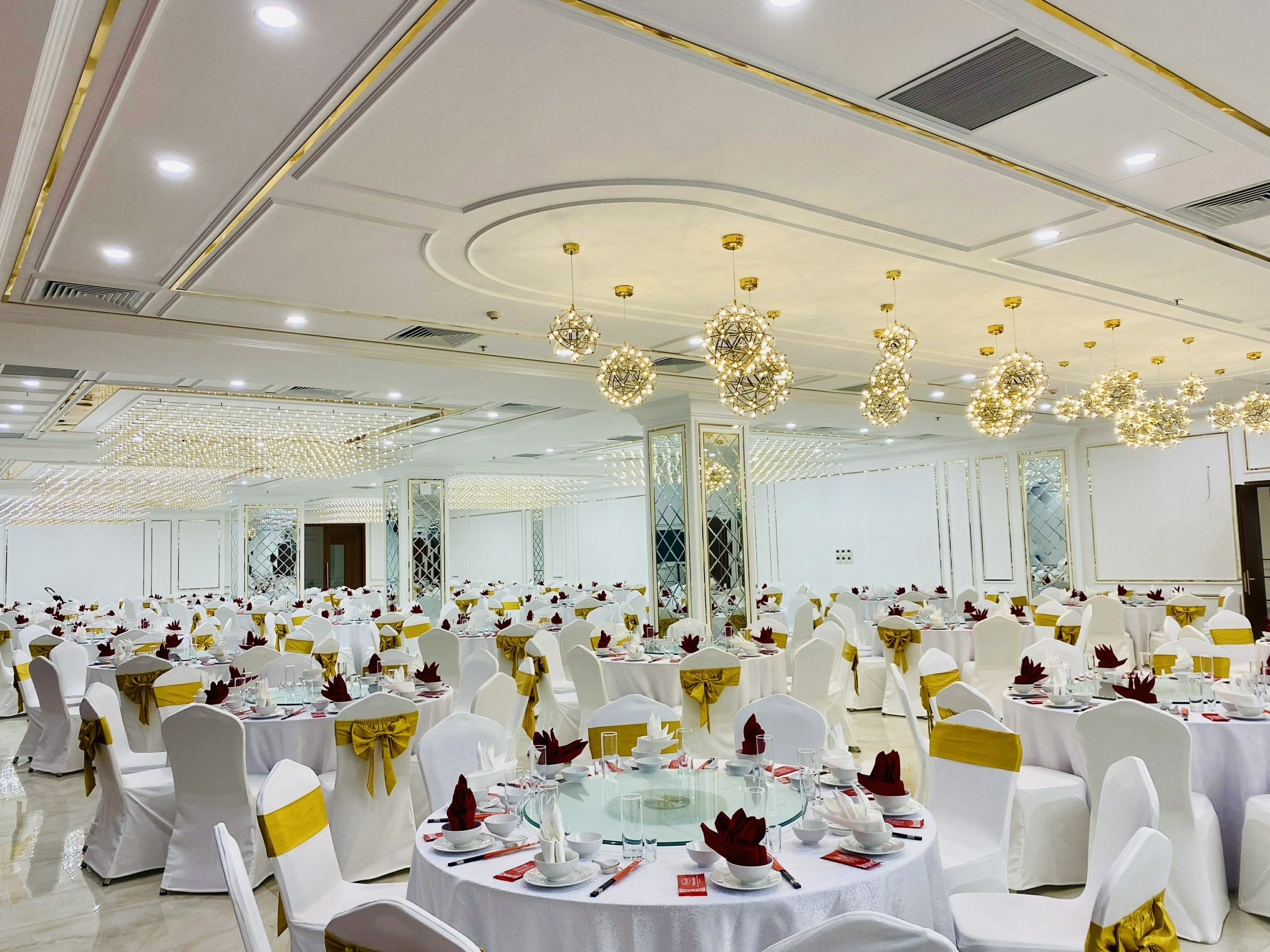 Trung Tâm Sự Kiện Và Nhà Hàng